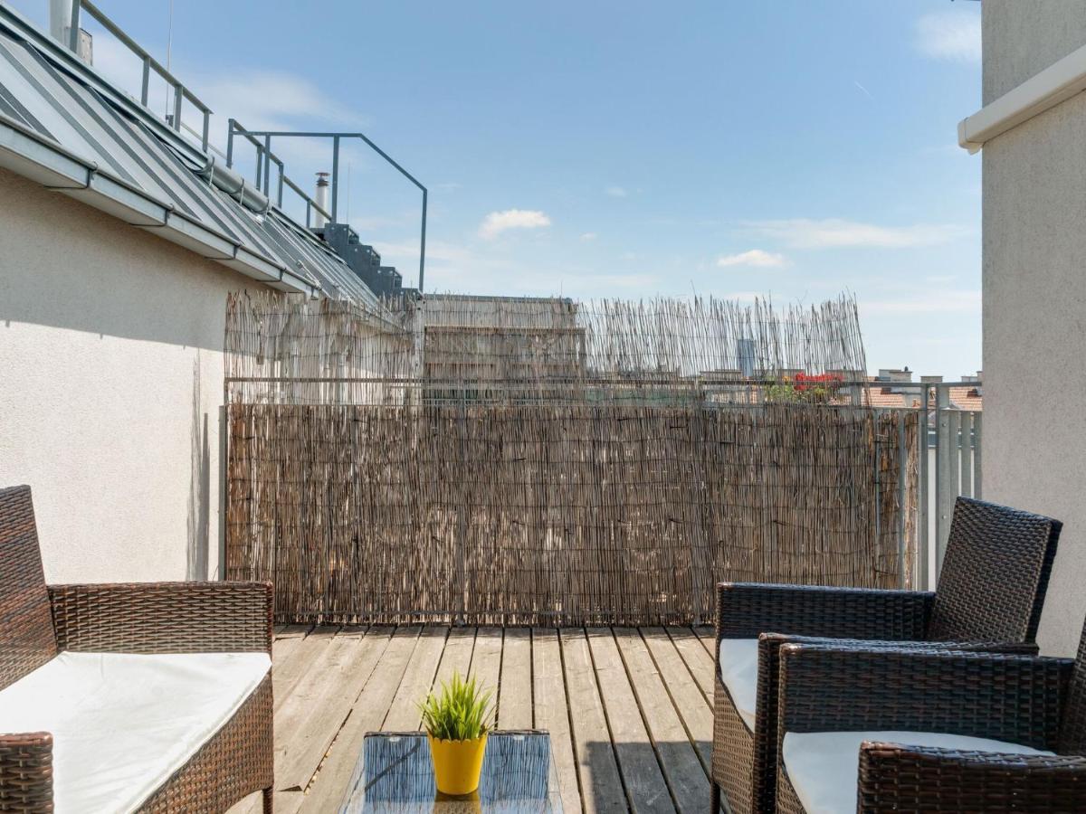 Elegant Apartment In Vienna With Patio Exterior foto